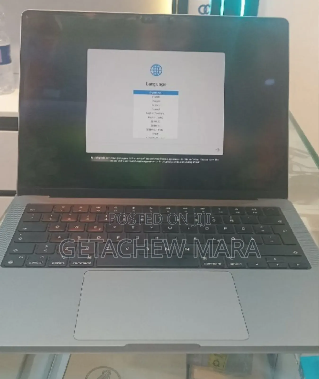 New Laptop Apple MacBook Air 2024 M3 13-Inch 24GB Intel SSD 512GB