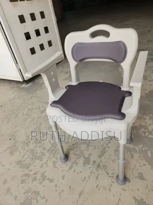 Commode Chair轟隆toilet Chair Brand New宛若commode Chair㠭不commode Chair