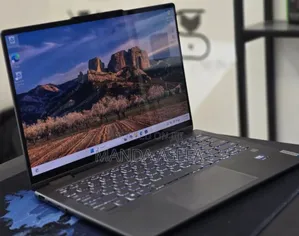 New Laptop Lenovo Yoga 7i 16GB Intel Core Ultra 7 SSD 512GB