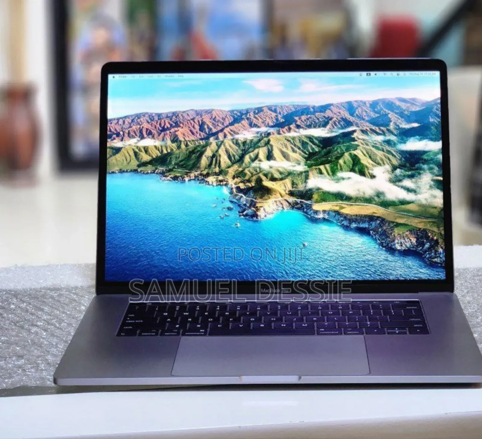 New Laptop Apple MacBook Pro 2017 16GB Intel Core I7 SSD 512GB