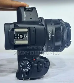 Canon R100