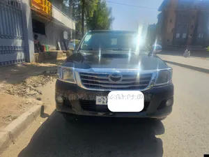 Toyota Hilux 2012 Matt Black