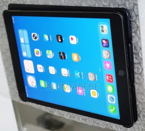New Apple iPad 10.2 (2019) 128 GB