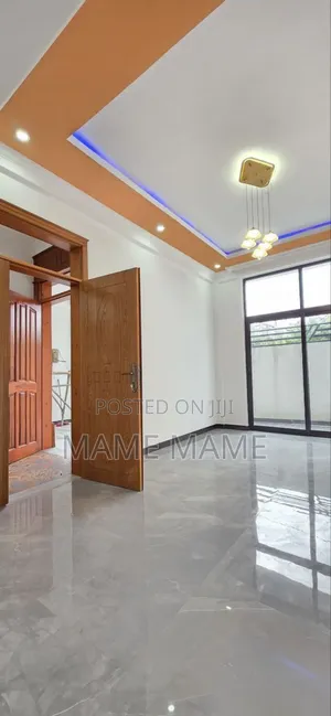 5bdrm House in Addis Abeba, Bole for sale