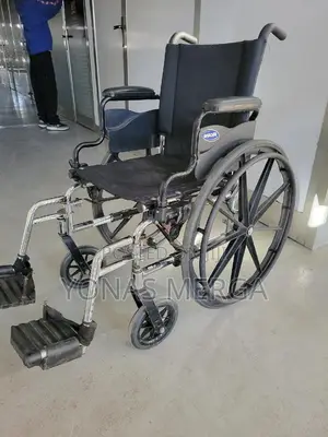 Folding Wheelchair/Wheelchair for Adult With 20" Seat Width Full Arms
