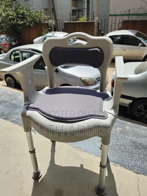 Commode Chair輕巧toilet Chair輕易commode Chair爽口commode Chair疊咢commode New
