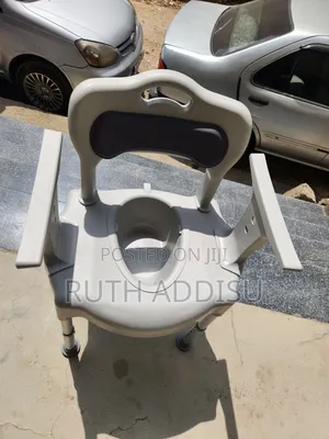 Commode Toilet Chair痛楚commode Chair寄生commode Chair痲你commode Chair New