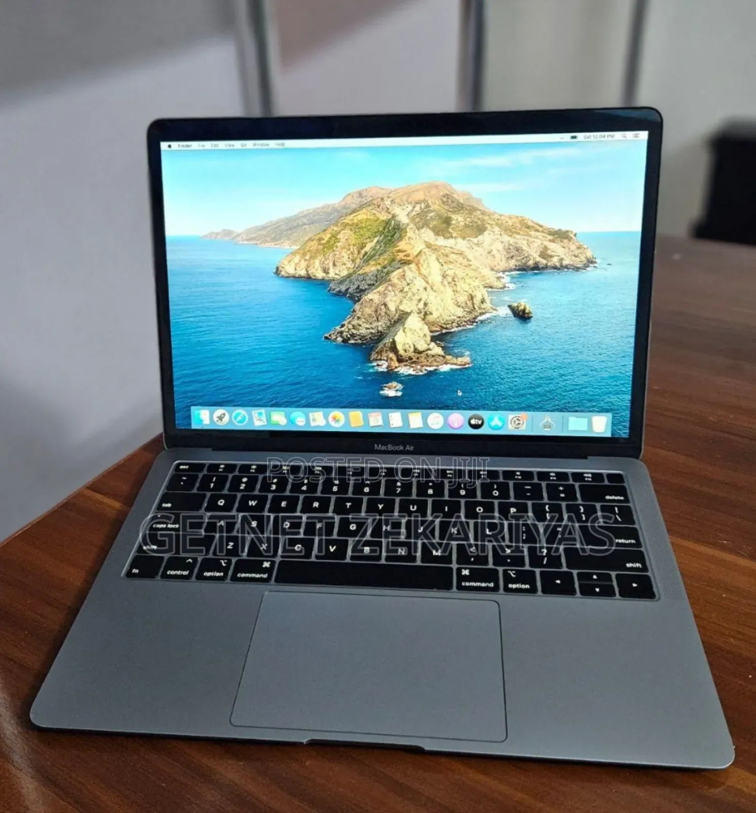 New Laptop Apple MacBook Air 2019 8GB Intel Core I5 SSD 128GB