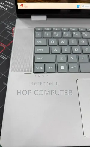New Laptop HP Envy X360 16GB AMD Ryzen 7 SSD 512GB