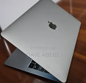 New Laptop Apple MacBook Air 2019 8GB Intel Core I5 SSD 256GB