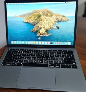 New Laptop Apple MacBook Air 2019 8GB Intel Core I5 SSD 128GB