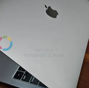 New Laptop Apple MacBook Air 2019 8GB Intel Core I5 SSD 128GB