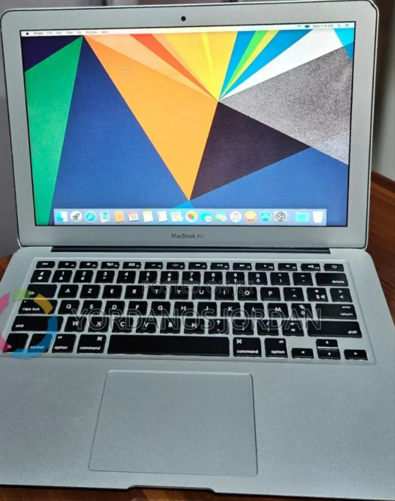 New Laptop Apple MacBook Air 2015 8GB Intel Core I5 SSD 256GB