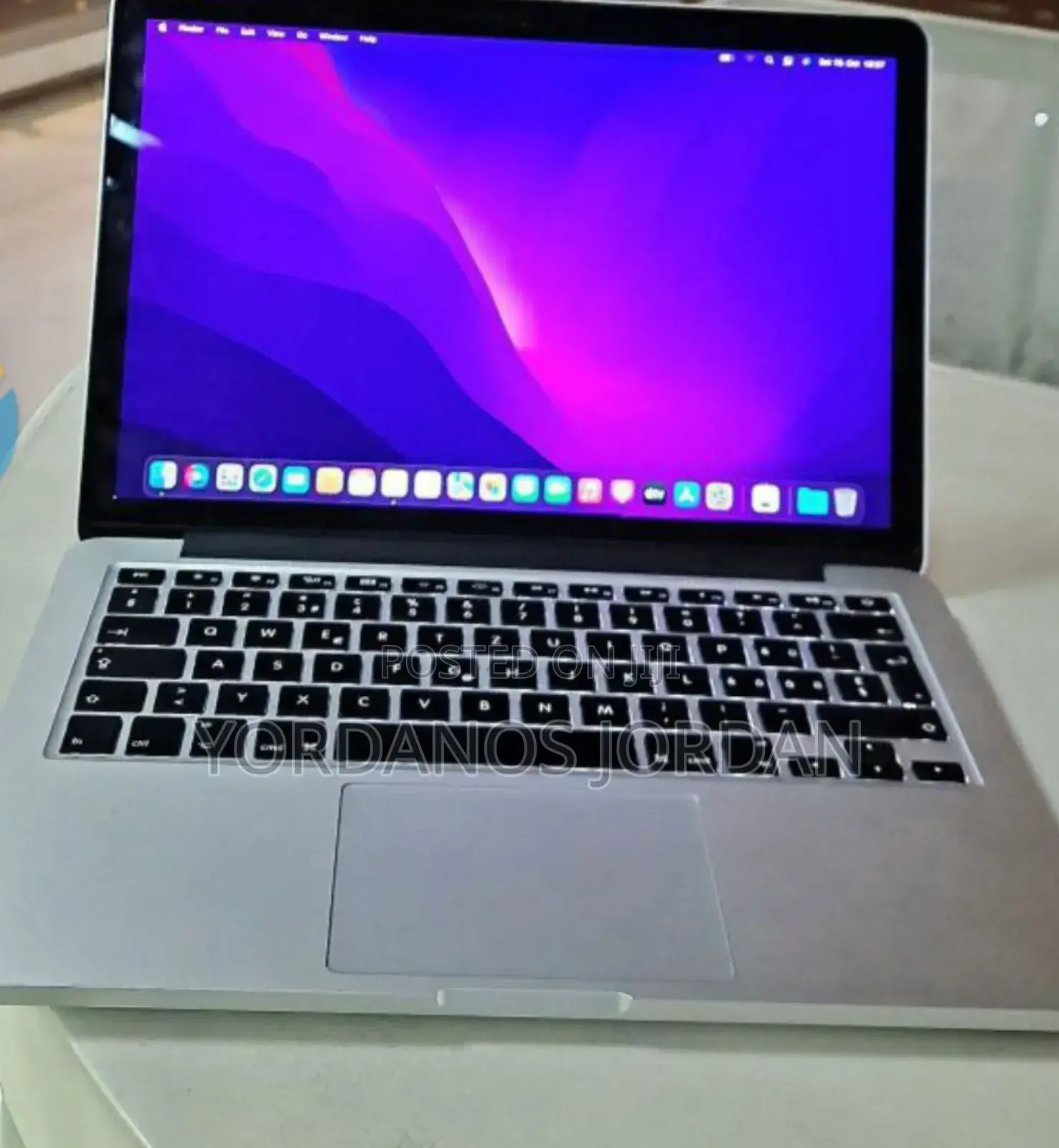 New Laptop Apple MacBook Pro 2015 8GB Intel Core I5 SSD 256GB