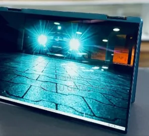 New Laptop Lenovo Yoga 7i 16GB Intel Core Ultra 7 SSD 512GB