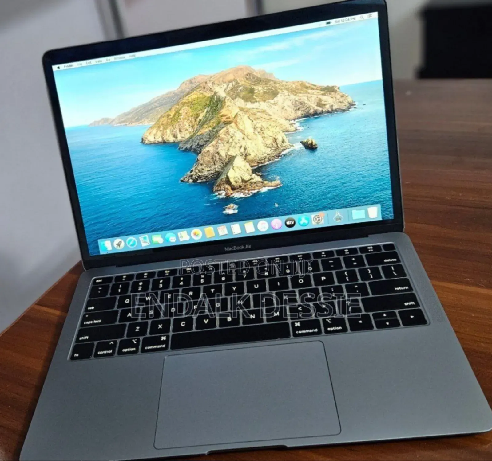 New Laptop Apple MacBook Air 2019 8GB Intel Core I5 SSD 128GB