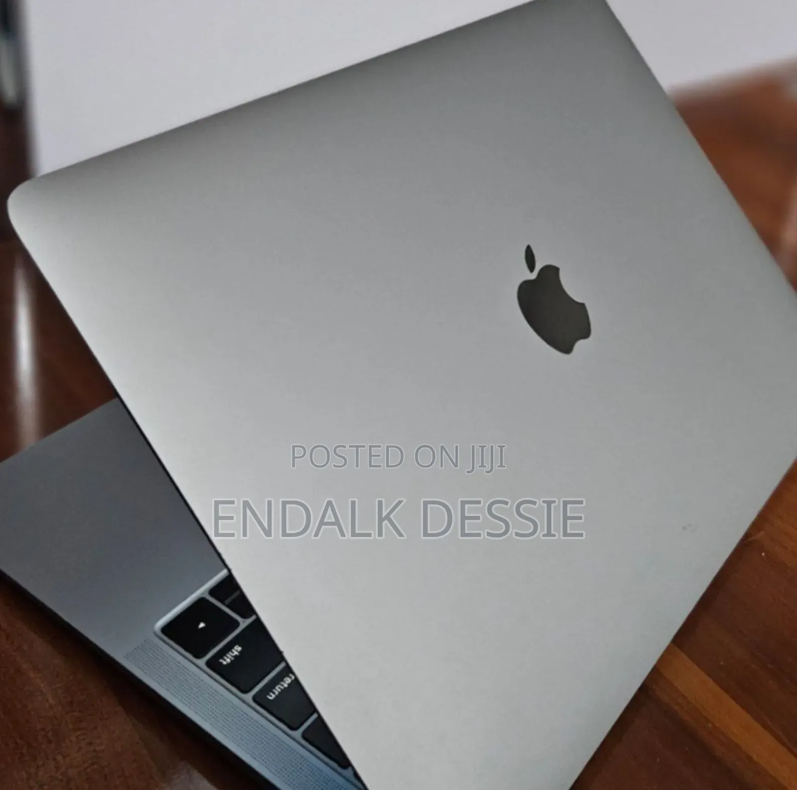 New Laptop Apple MacBook Air 2019 8GB Intel Core I5 SSD 128GB