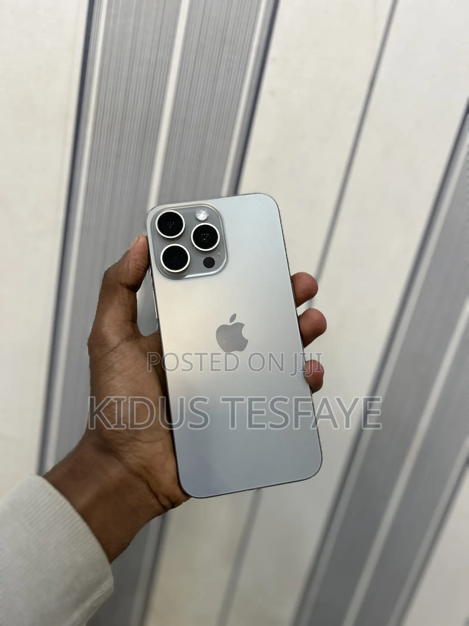 Apple iPhone 15 Pro Max 256 GB Silver