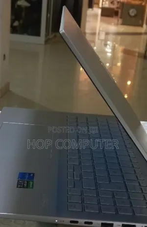 New Laptop Asus VivoBook 15 X505BA 16GB Intel Core I5 SSD 512GB