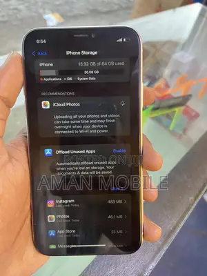 Apple iPhone XR 64 GB White