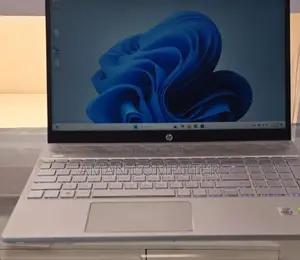 New Laptop HP Pavilion 15 8GB Intel Core I5 SSD 512GB