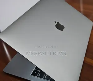 New Laptop Apple MacBook Pro 2019 8GB Intel Core i5 SSD 128GB