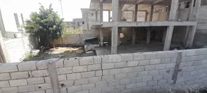 7bdrm Villa in Akaky Kaliti for sale