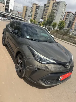 Toyota C-HR 2022 Gray