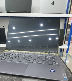 New Laptop Lenovo Yoga 7i 16GB Intel Core Ultra 7 SSD 1T