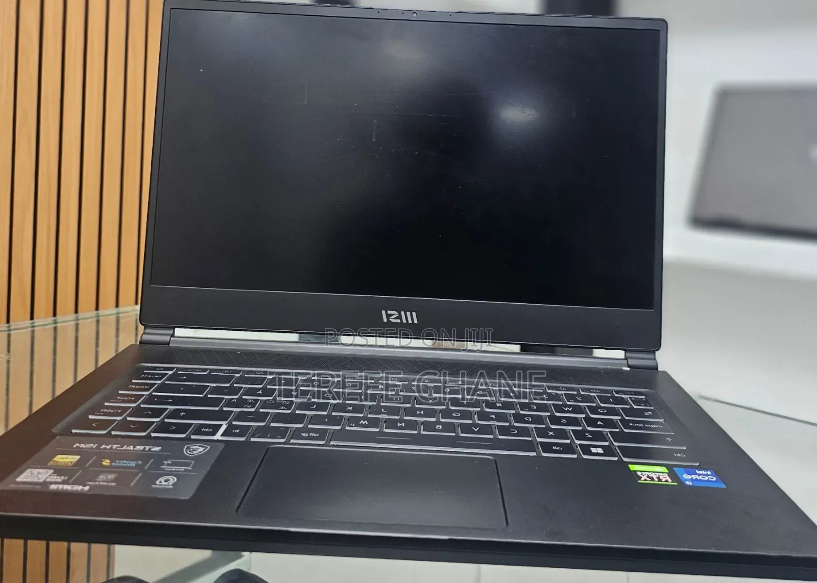 New Laptop MSI Stealth 14 Studio A13VF 16GB Intel Core I9 SSD 1T