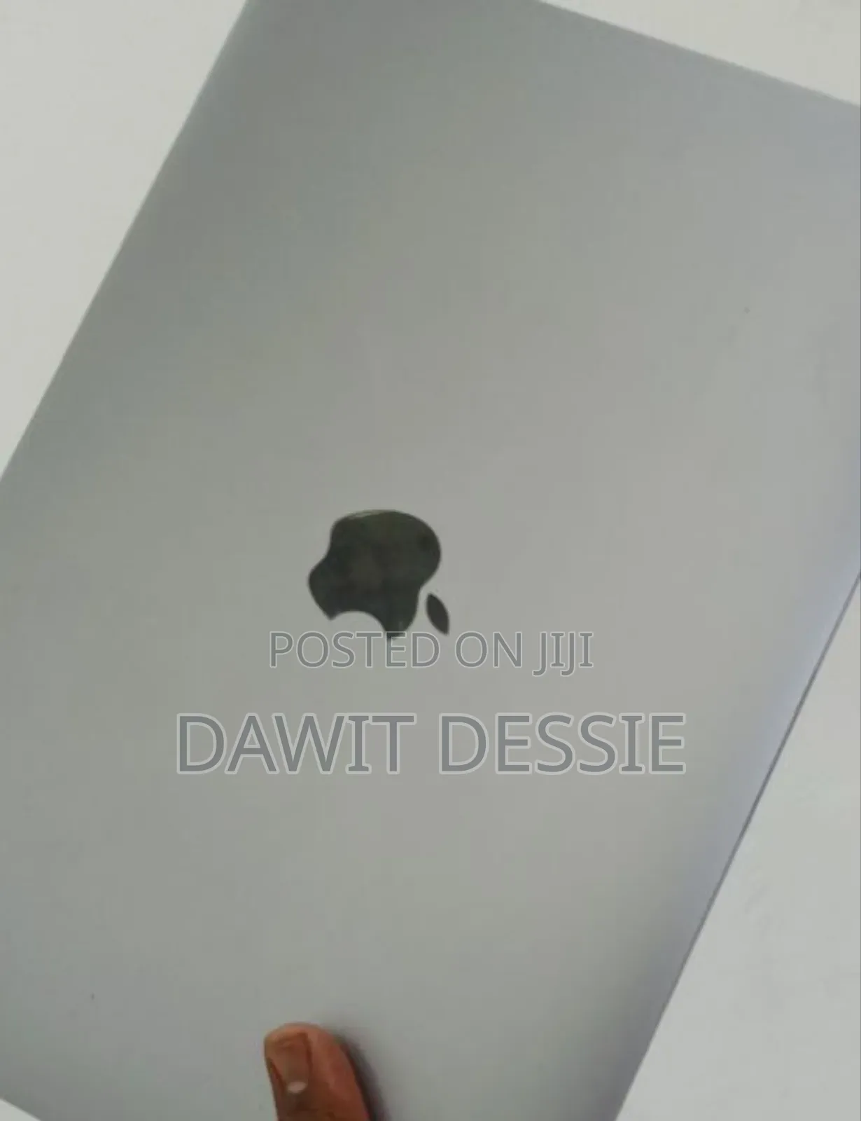 New Laptop Apple MacBook Pro 2017 8GB Intel Core I7 SSD 128GB