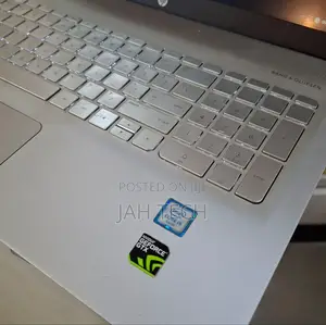 New Laptop HP Envy 15 16GB Intel Core I5 SSD 512GB