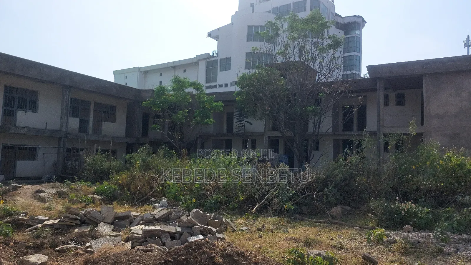 20bdrm Duplex in Oromia, East Shewa for sale