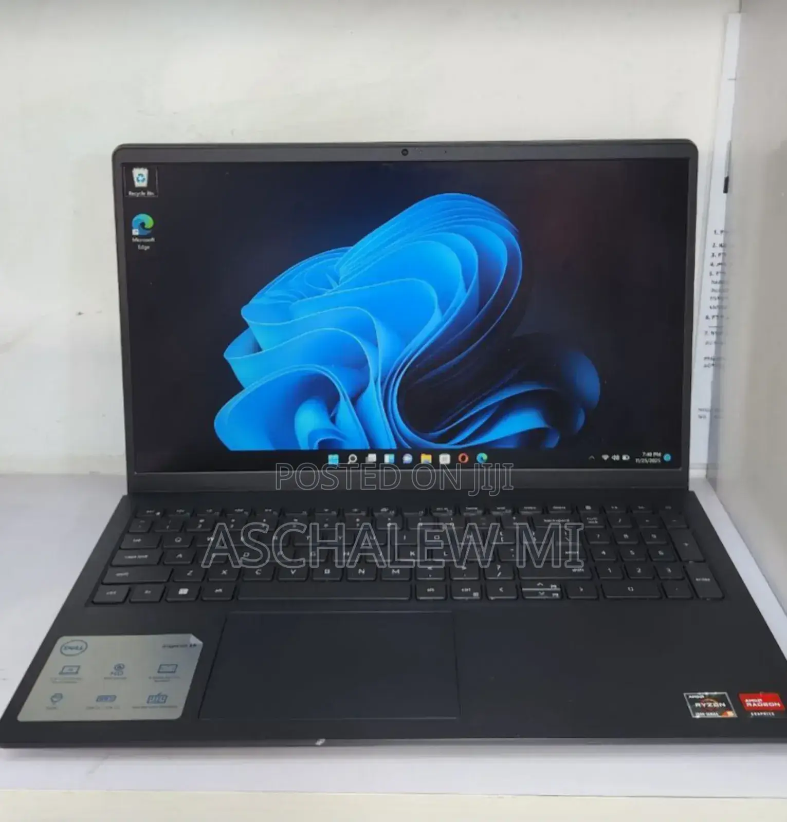 New Laptop Dell Inspiron 15 8GB AMD Ryzen 5 SSD 512GB