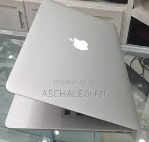 New Laptop Apple MacBook Air 2017 8GB Intel Core I5 SSD 128GB