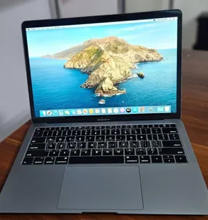 New Laptop Apple MacBook Air 2019 8GB Intel Core I5 SSD 128GB