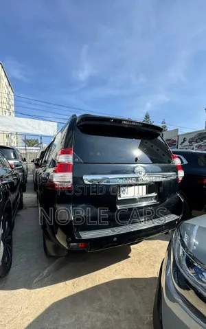 Toyota Land Cruiser Prado 2015 Black
