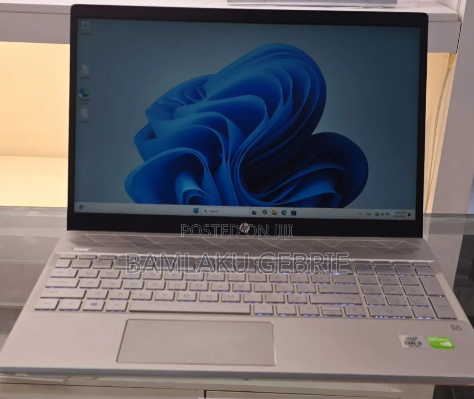 New Laptop HP Pavilion 15 8GB Intel Core I5 SSD 512GB