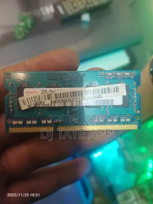 Laptop Ram 2gb ዋጋው 1400