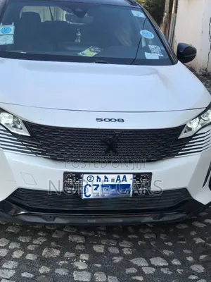 Peugeot 5008 2022 White