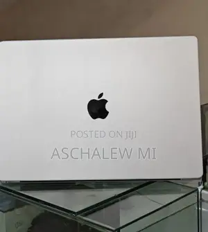New Laptop Apple MacBook Pro M1 32GB Apple M1 Pro SSD 512GB