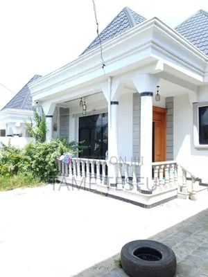 Furnished 3bdrm Villa in ሰሚት, Bole for sale