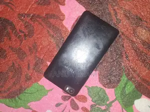 Tecno F1 8 GB Black
