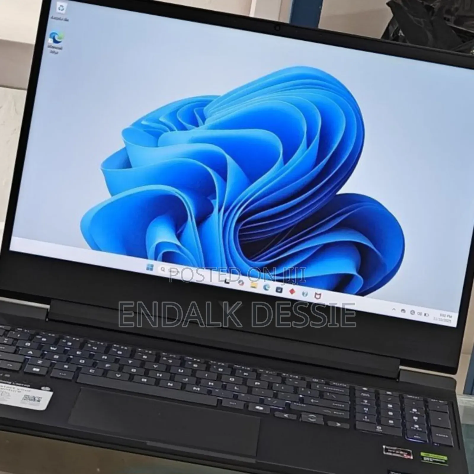 New Laptop HP Victus 15 16GB AMD Ryzen 7 SSD 512GB
