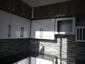 Furnished 7bdrm House in ባዱሜ ኮፓዉንድ, Bole for sale