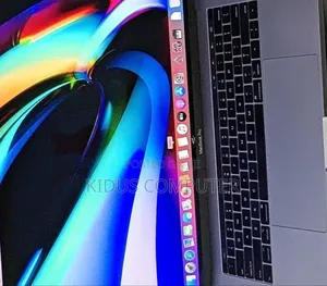 New Laptop Apple MacBook Pro 2019 32GB Intel Core I9 SSD 512GB