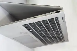 New Laptop HP EliteBook X GB Intel Core I7 SSD 512GB