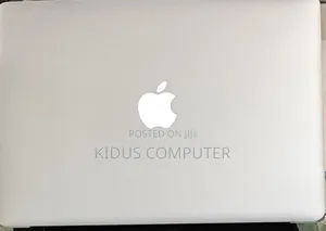 New Laptop Apple MacBook Pro 2017 8GB Intel Core I7 SSD 512GB