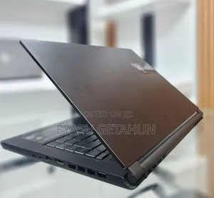 New Laptop MSI Stealth 16 AI Studio 16GB Intel Core I7 SSD 1T