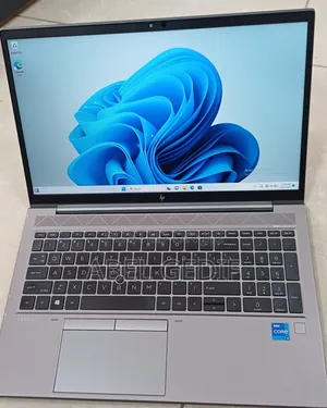 New Laptop HP ZBook 15 16GB Intel Core I7 SSD 512GB